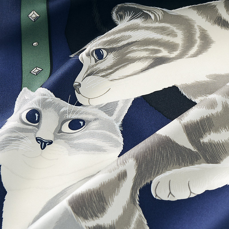 HERMES カレ70 シルク100% カレ 70 《シャ・シャ・シャ》 | Hermès - エルメス-公式サイト